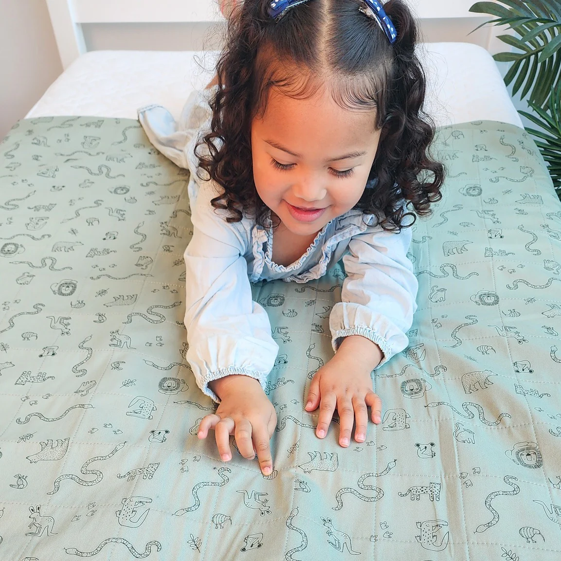 Brolly Sheet With Wings - Image 6